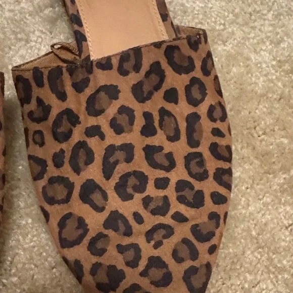 Leopard Print Women's Mules - Picture 2 of 7